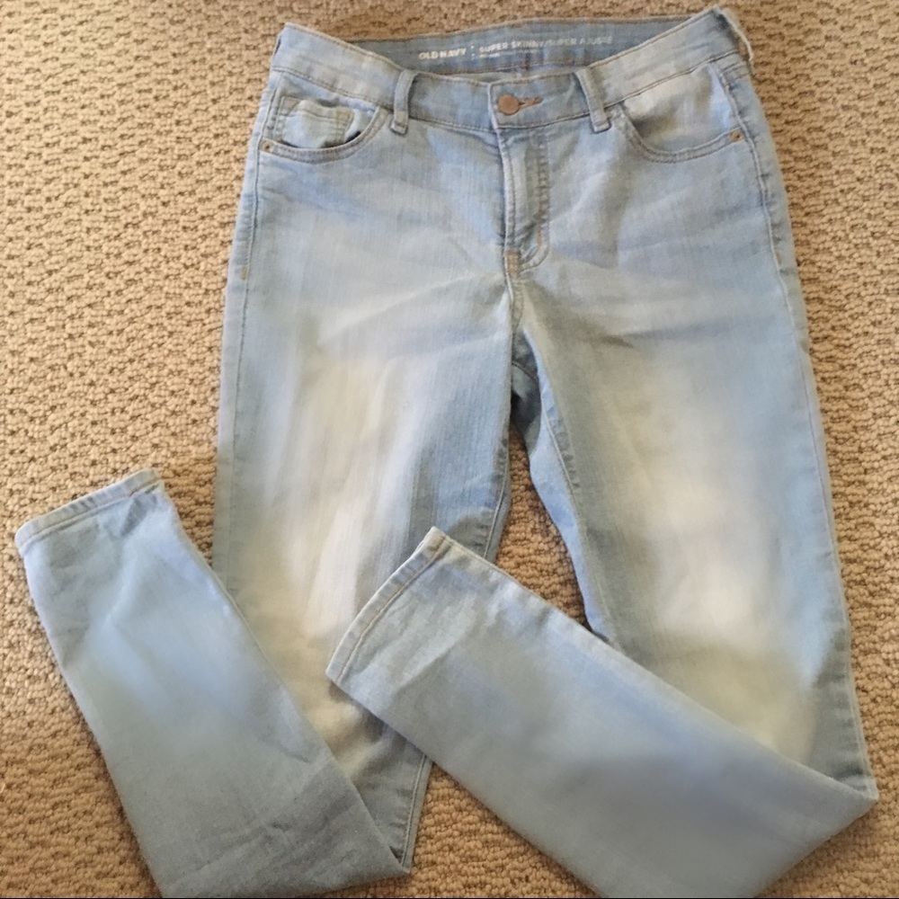 Light blue skinny jeans